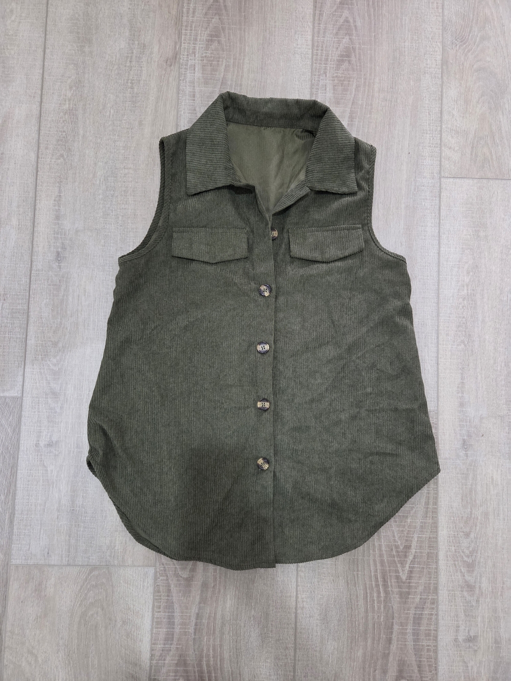 SHEIN Maternity Olive Green Corduroy Sleeveless Button-Up Vest/Top
